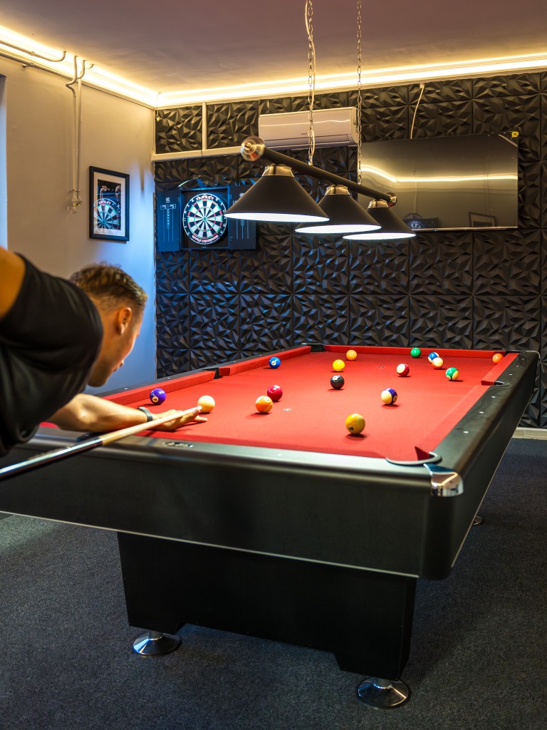 Pixity Game Lounge Szoba